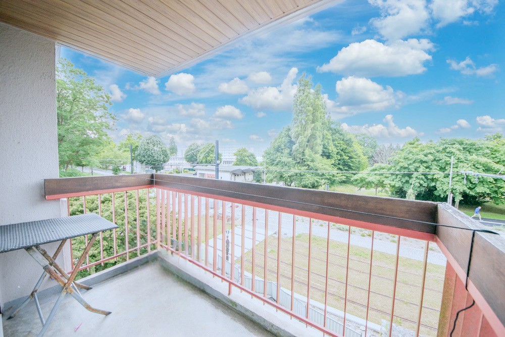 APPARTEMENT - T5 - 4 CHAMBRES - DPE D - IDEAL INVESTISSEUR - BALCON - VUE DEGAGEE photo 3